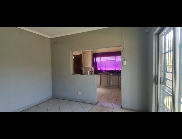 4 BEDROOM HOUSE FOR SALE IN VANDERBIJLPARK CW 3